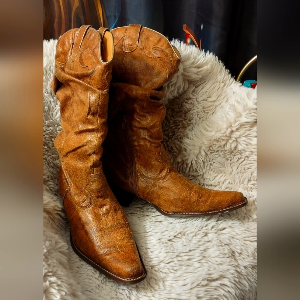 HPLA light brown western boots size 10
